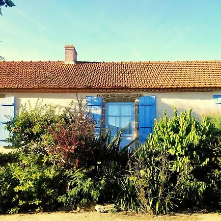 Propriete Historique La Josephine 1828 Semesterbostad *