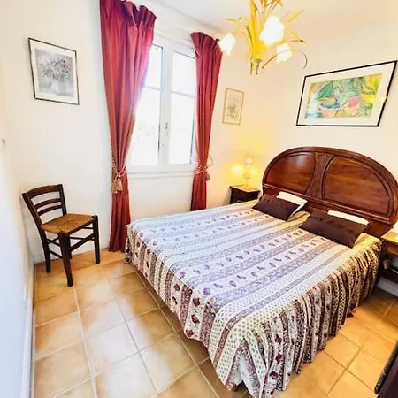 Propriete Historique La Josephine 1828 Holiday home *